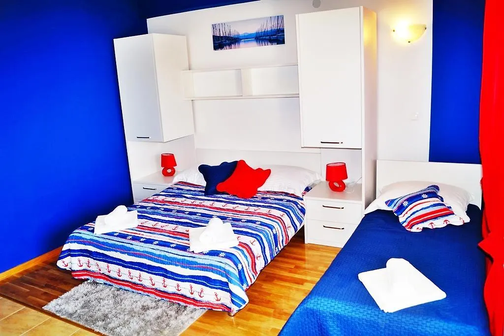 Marinero Studio Apartments  Split